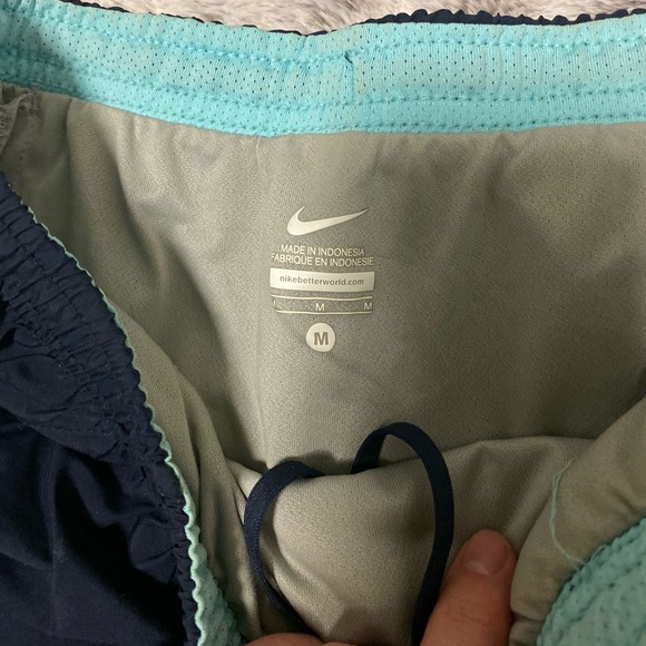 Nike Navy Shorts - Picture 2 of 3